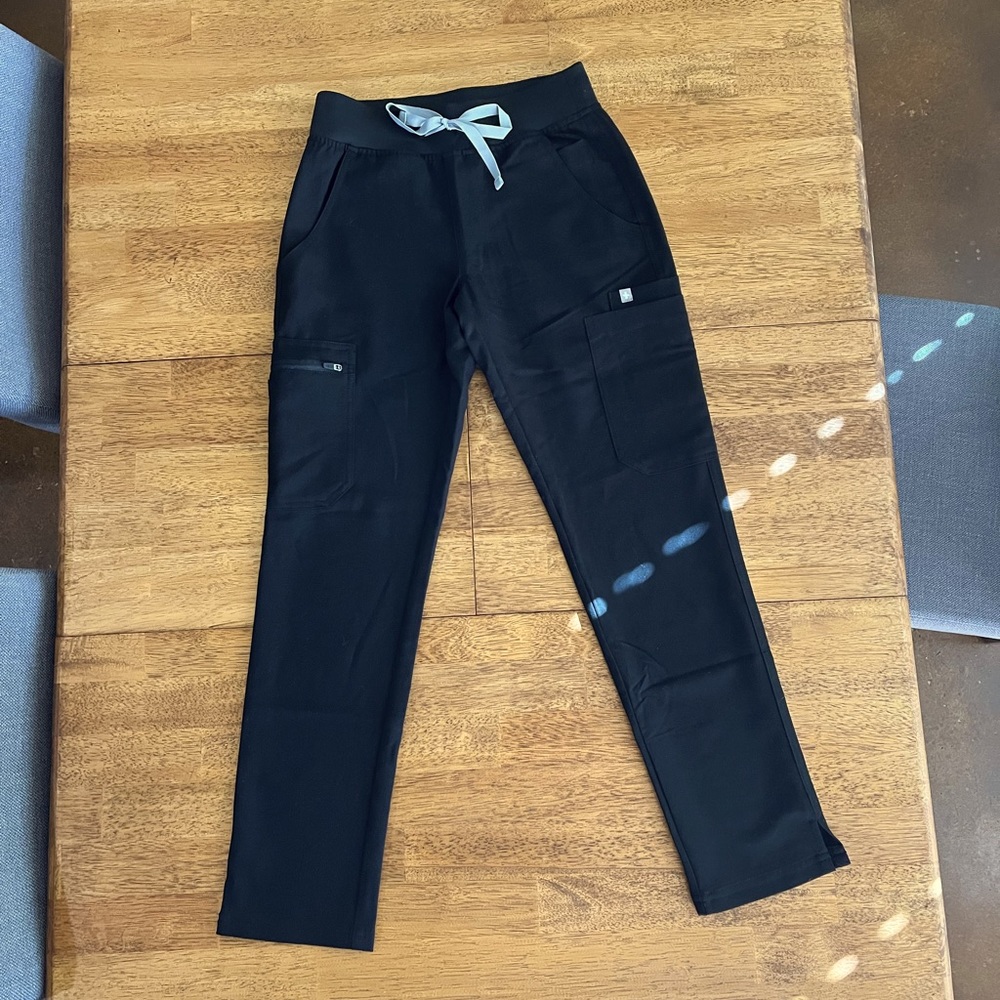 Figs- Yolanda Skinny Scrub Pant